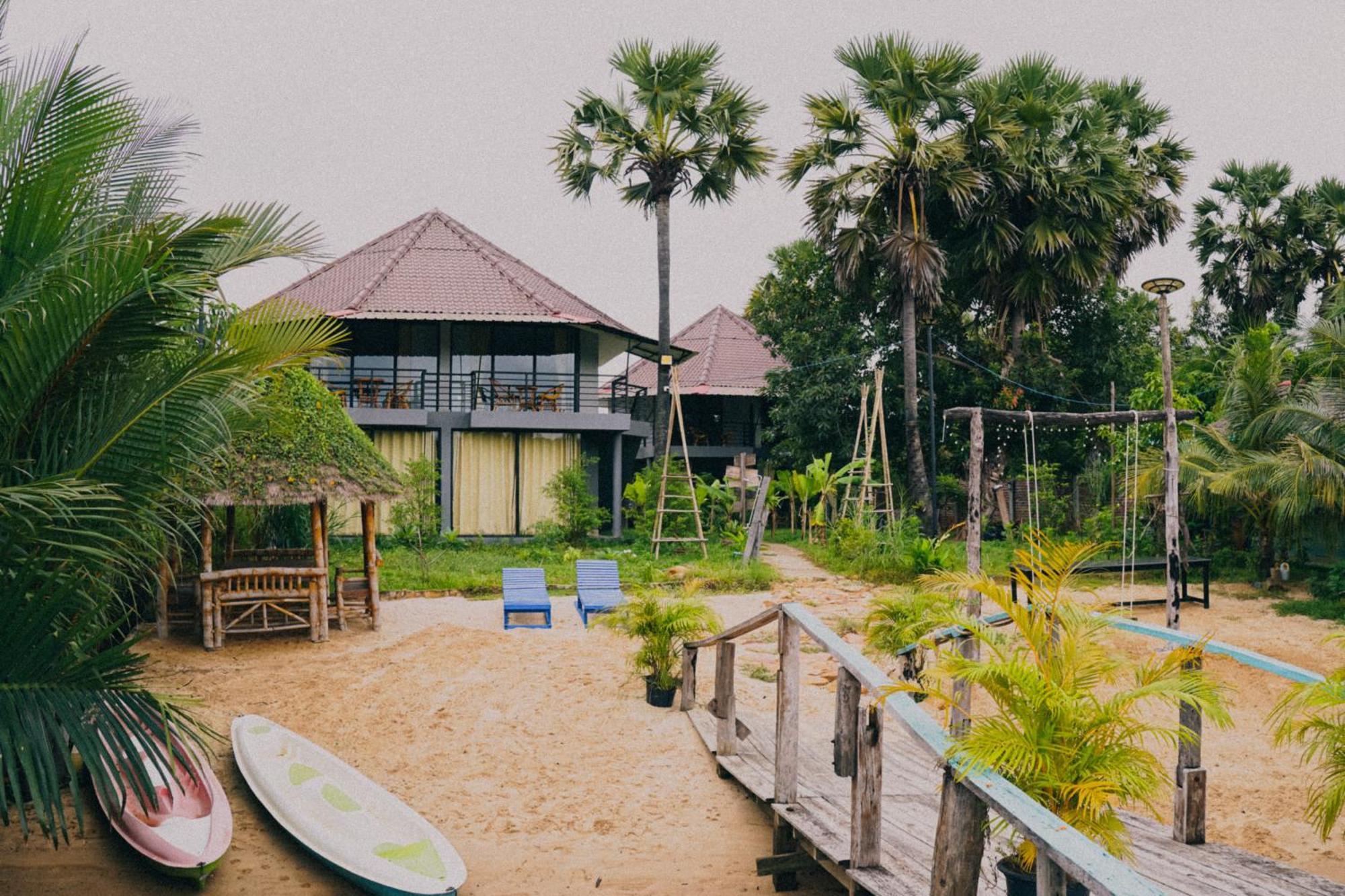 Hostel Funky Moon Kampot Exteriér fotografie